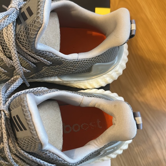 Adidas Alphaboost Grey size 8 - Picture 9 of 11